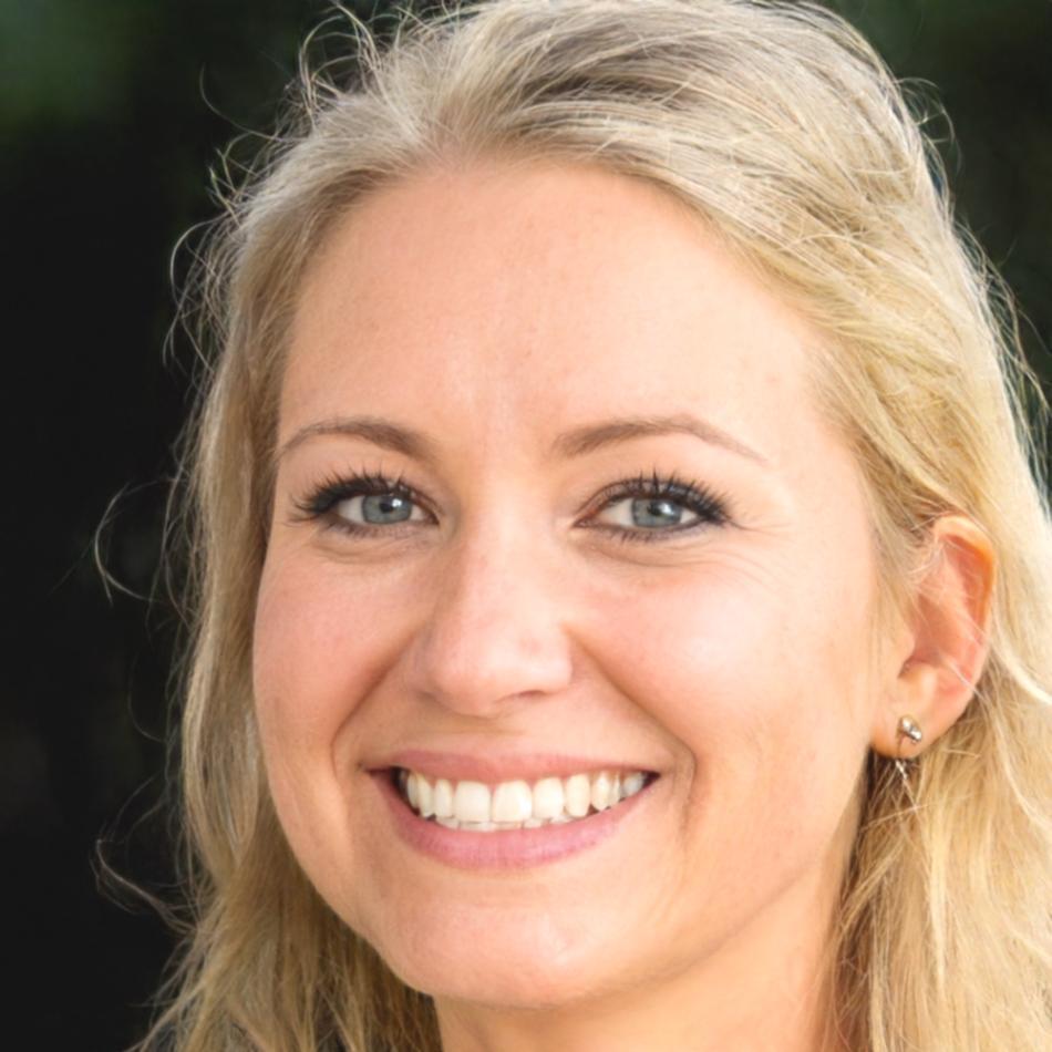 Portrait von Julia Hoffmann